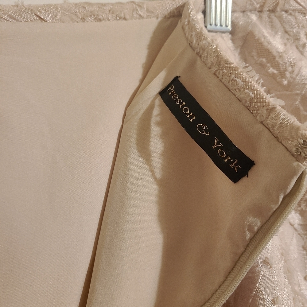 Preston & York Pencil Skirt - Picture 4 of 6